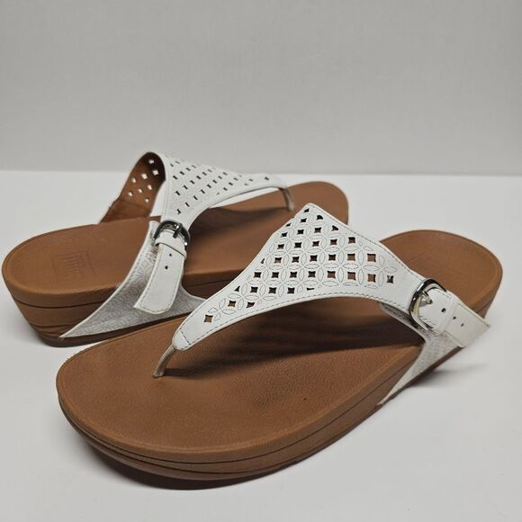 FitFlop Lattice Toe Thongs Flip Flops White Women’s Size 9 - Picture 1 of 8
